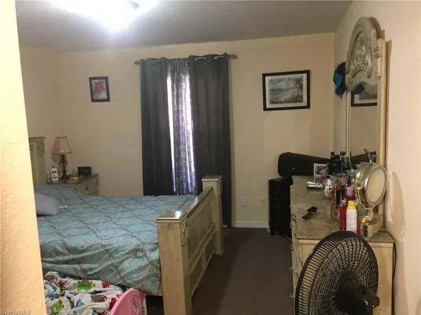 4545/4547 26th St SW, Lehigh Acres, FL 33973
