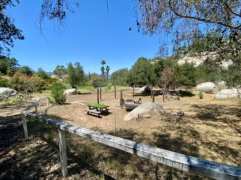 2761 Joan Ln — Photo 97