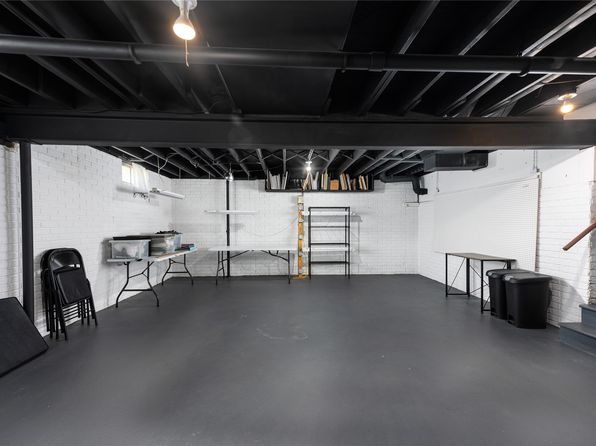 4808 Palm Ave, Des Moines, IA 50310