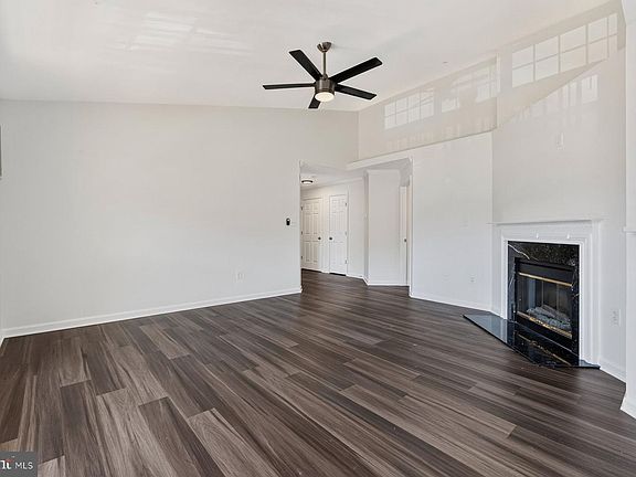 4th image of 2501 Coleridge Dr Unit 3D