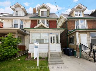 627 Bathurst St, Toronto, ON M5S 2R2