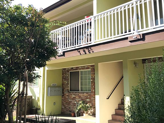 Common Courtyard
