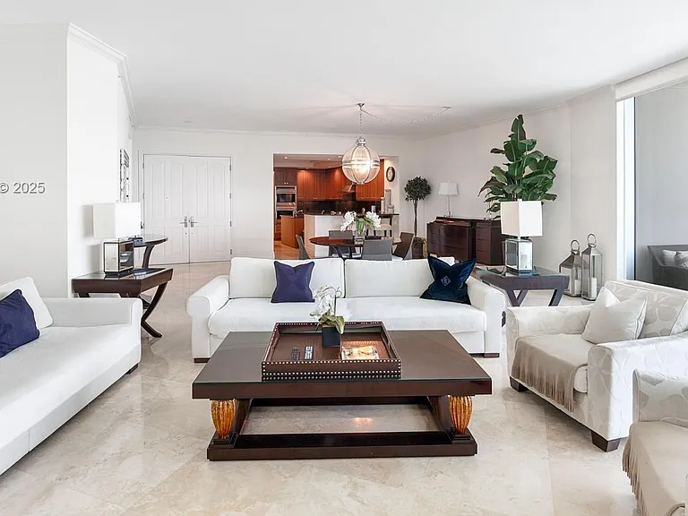 10295 Collins Ave #803 — Photo 5
