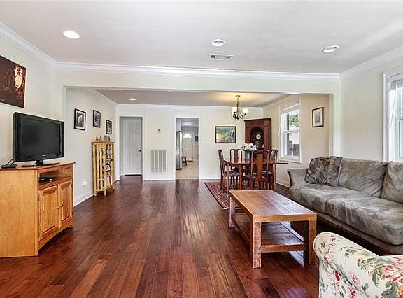 2nd image of 5910 Orleans Ave