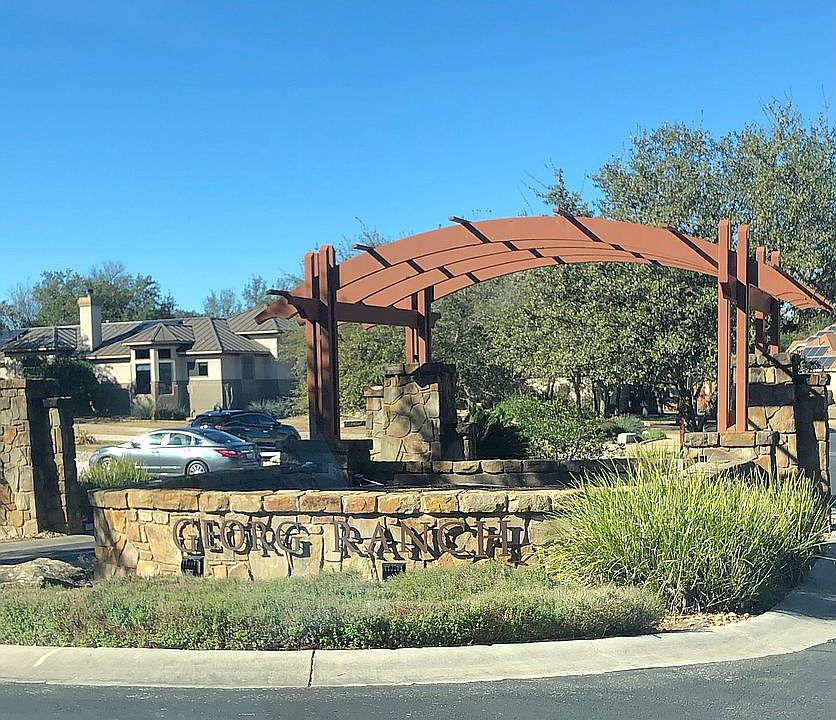 Gated community 