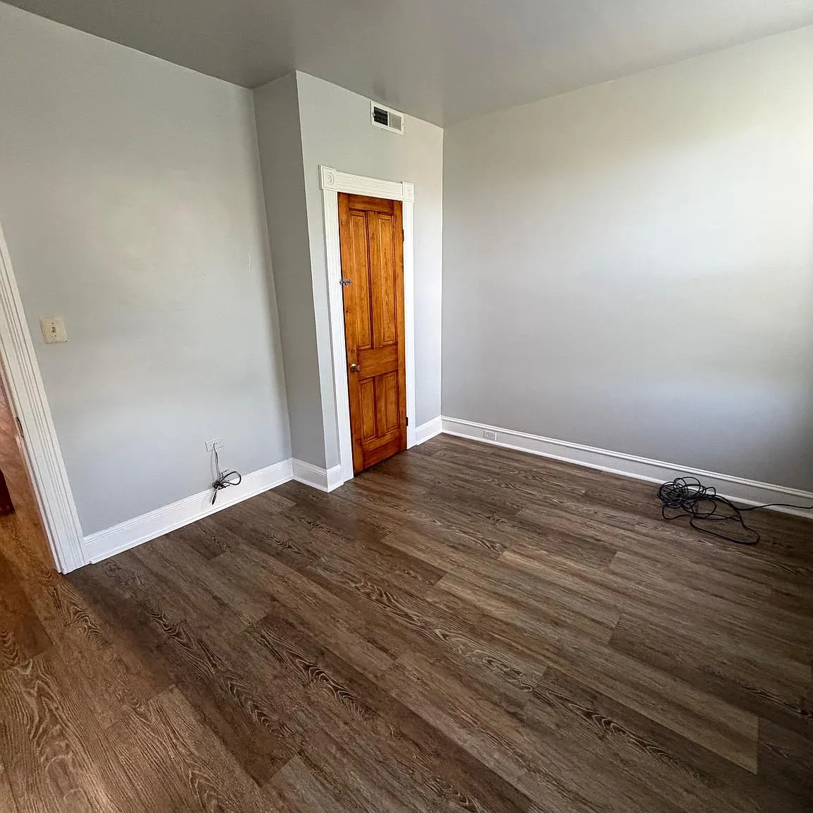 2 bed, 1100 sqft, $1,400 — Photo 4