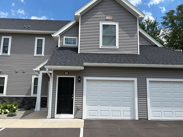 2081 Community Ln #602 — Photo 2