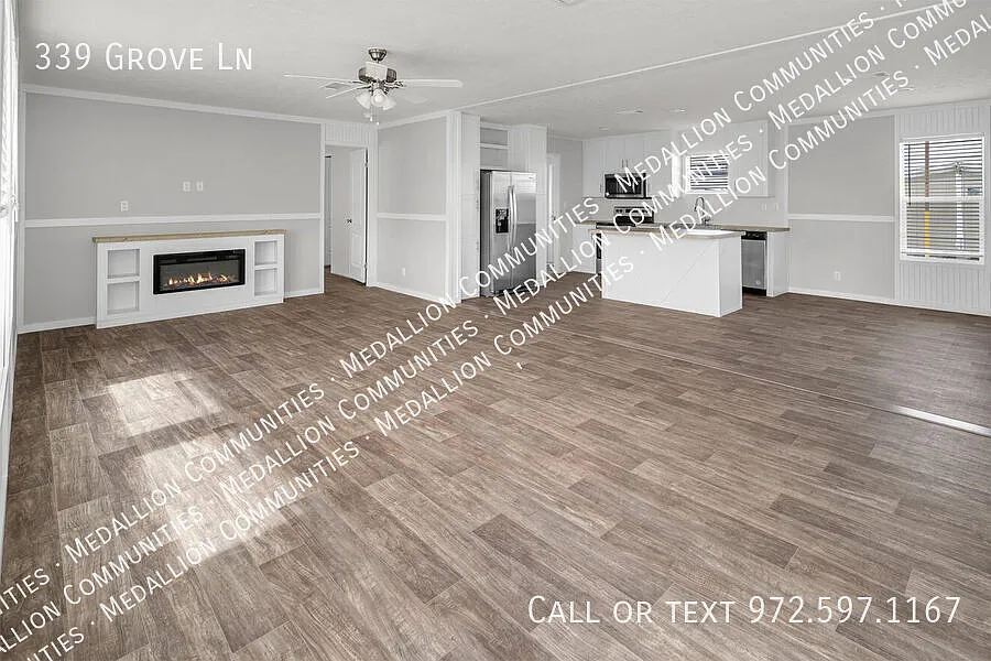 339 Grove Ln