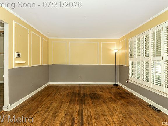 2nd image of 11923 Fairview Dr