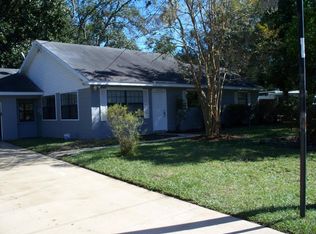 10565 Gailwood Cir E, Jacksonville, FL 32218