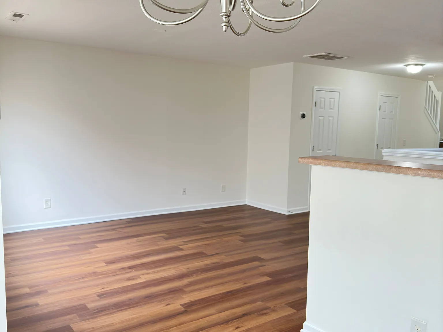 2 bed, 1356 sqft, $1,695 — Photo 4