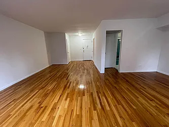 Rented by KNOCKKNOCK LLC