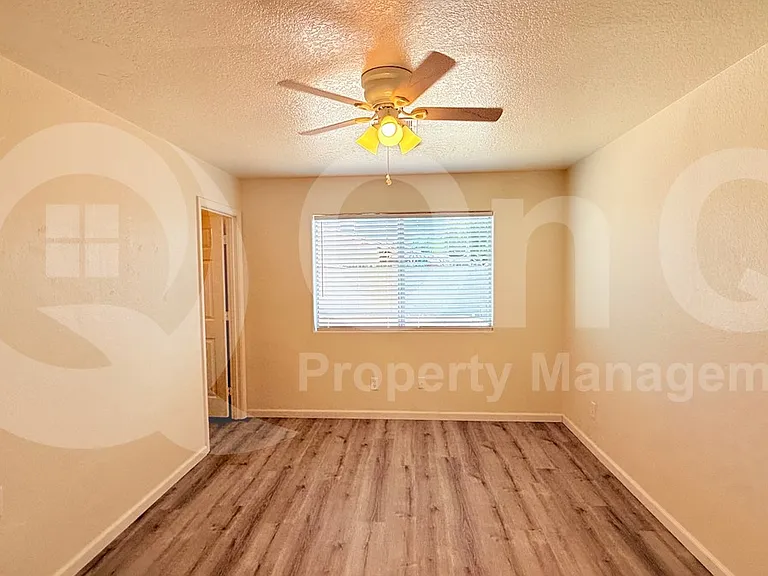 25 W 16th Ave — Photo 11