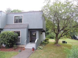 505 Plymouth Colony #505, Branford, CT 06405