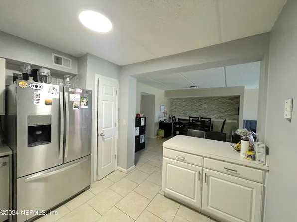 3401 TOWNSEND Boulevard #209, Jacksonville, FL 32277