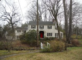 70 Forest Rd, Tenafly, NJ 07670