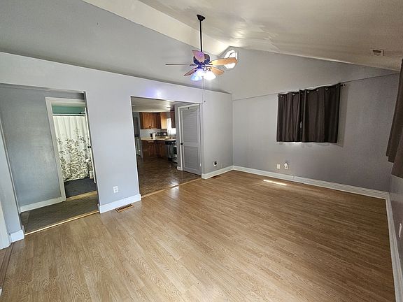 5th image of 10N827 Hawthorne St
