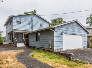 20939 NE Interlachen Ln, Fairview, OR 97024