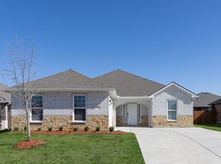 190 Colgate Ave, Red Oak, TX 75154