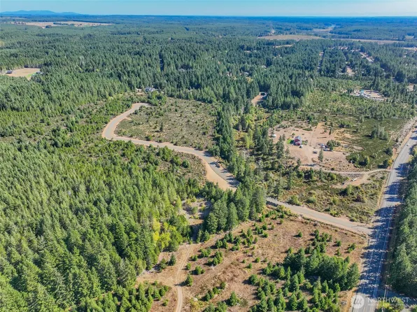 4 Robins Way, Shelton, WA 98584