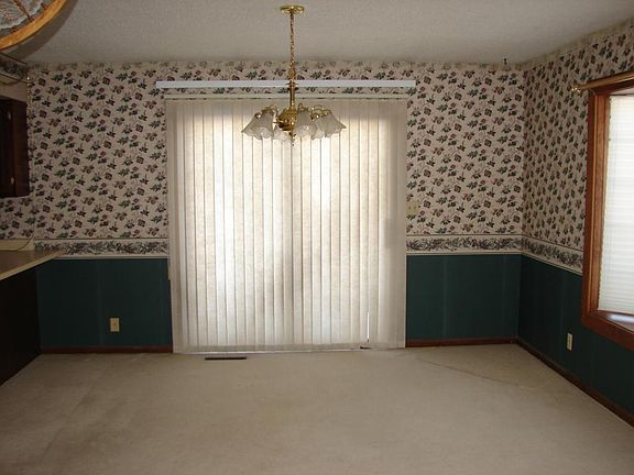 5th image of 206 Orchard Ln