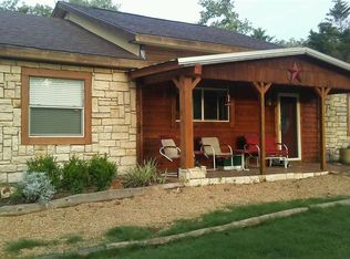 19 Johnson, Hilltop Lakes, TX 77871