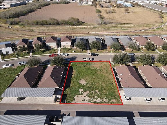 3rd image of 414 Lotto Ln