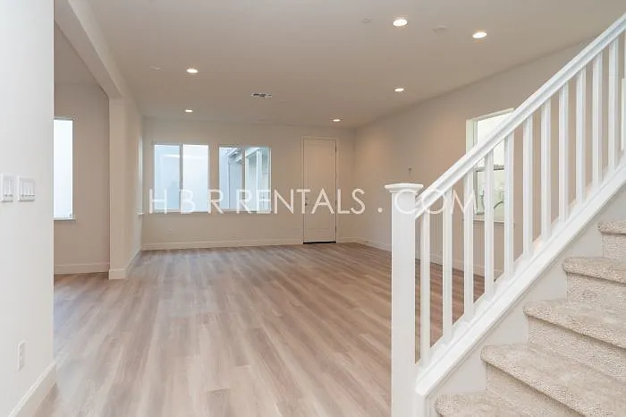 3024 Ellis Town Dr — Photo 6