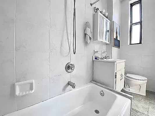 Rented by Vector New York, LLC | media 5