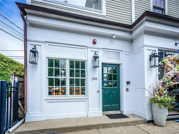 106 William St #2, Newport, RI 02840