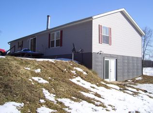 26104 Township Road 26, Coshocton, OH 43812