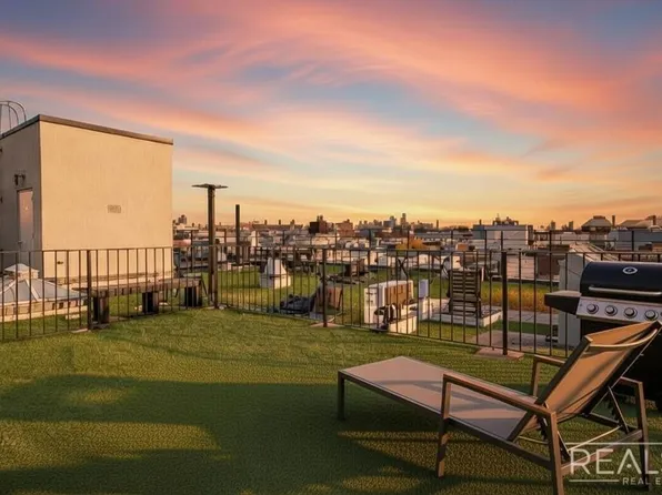 286 Stanhope Street image 1 of 6