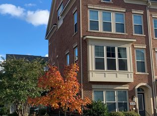 230 Strummer Ln, Gaithersburg, MD 20878