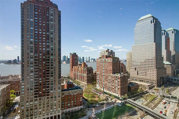 Rented by Time Equities Brokerage | media 18