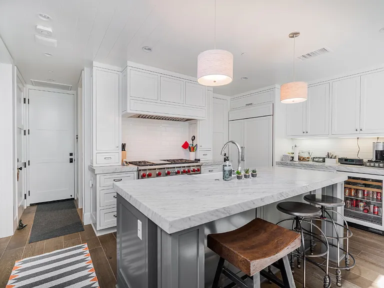 217 Coral Ave — Photo 12