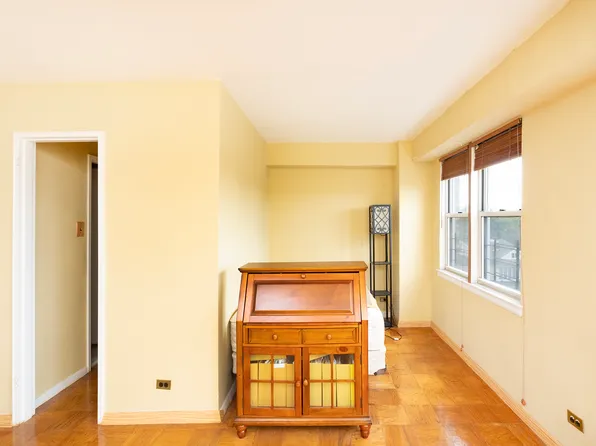 1401 Ocean Avenue image 6 of 13