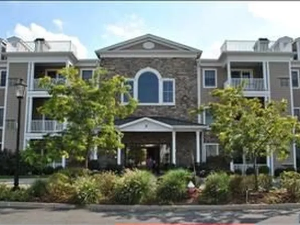 5 Tenakill Park Dr #316-3P, Cresskill, NJ 07626