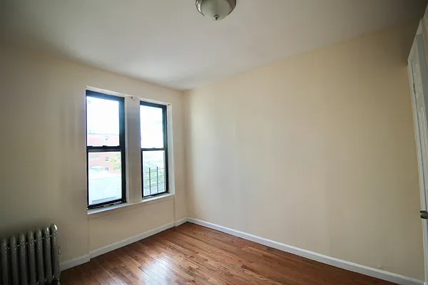 Rented by Hagstrom Management Inc | media 14