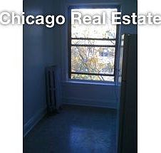 2nd image of 1612 W North Ave