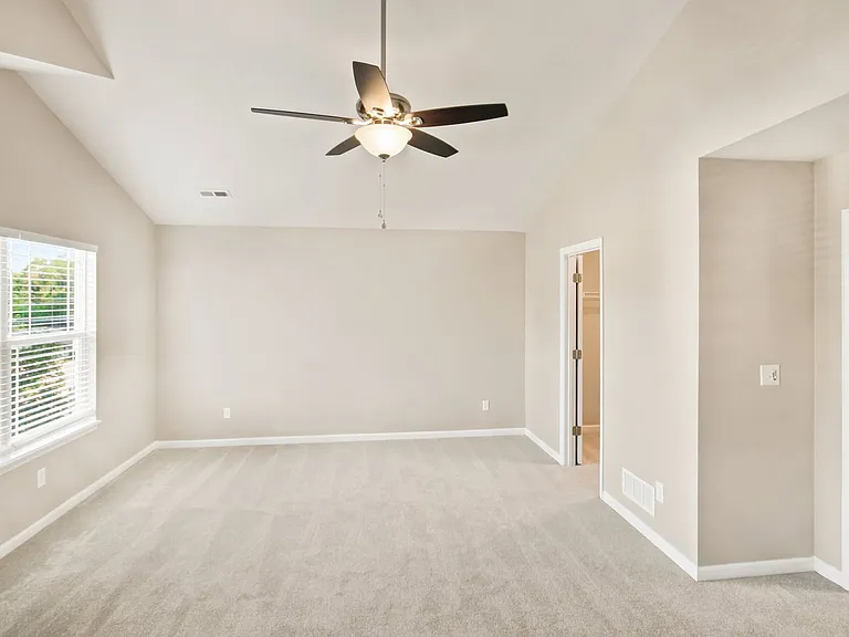 404 Willott Square Dr — Photo 13
