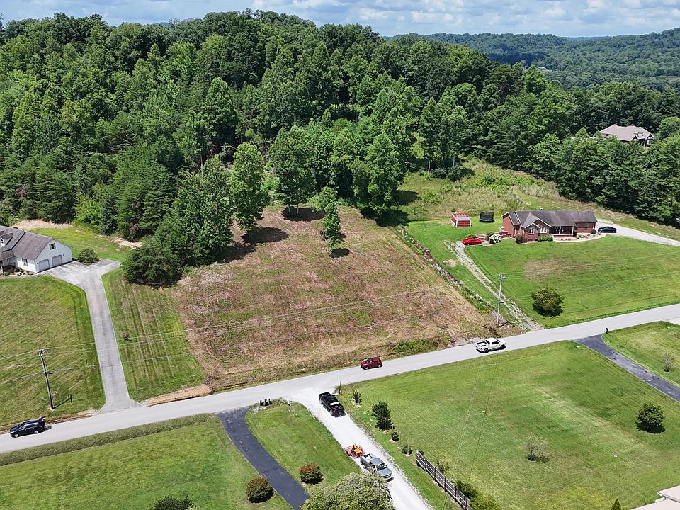 1st image of 999 Lick Fork Rd