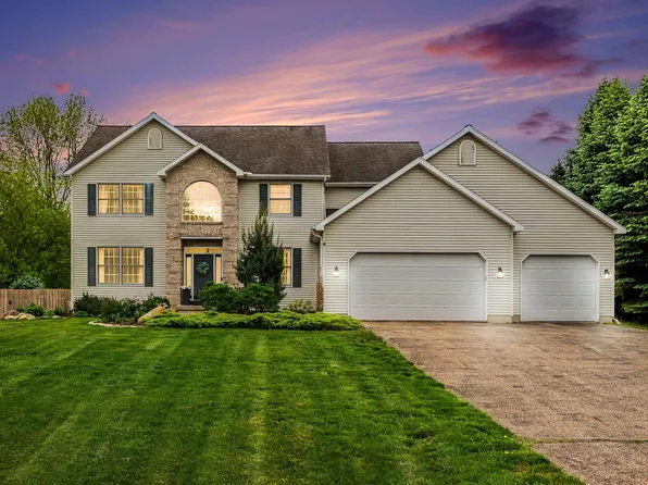 76 Kristin Dr, Marshall, MI 49068