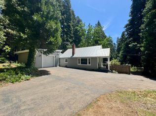 5672 Pony Express Trl, Pollock Pines, CA 95726