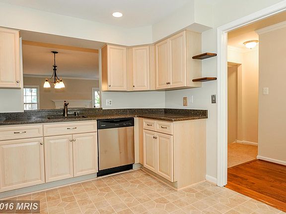 4th image of 7206 Cherwell Ln
