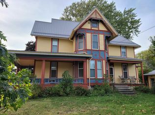 301 W Mission St, Strawberry Point, IA 52076