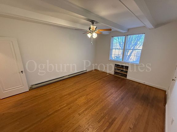 3rd image of 1306-1318 Glade St #1314-35