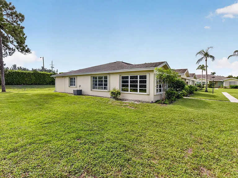 5037 Lakefront Blvd #A — Photo 32