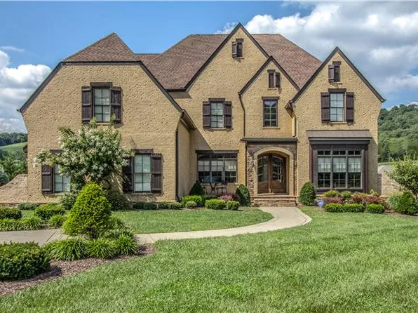 5020 Buds Farm Ln E, Franklin, TN 37064