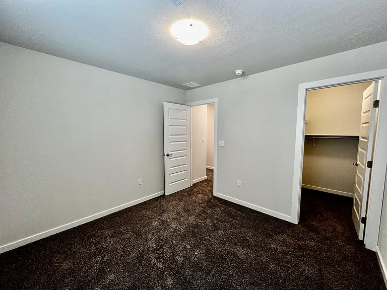 12601 Cody Kyle Ct — Photo 45