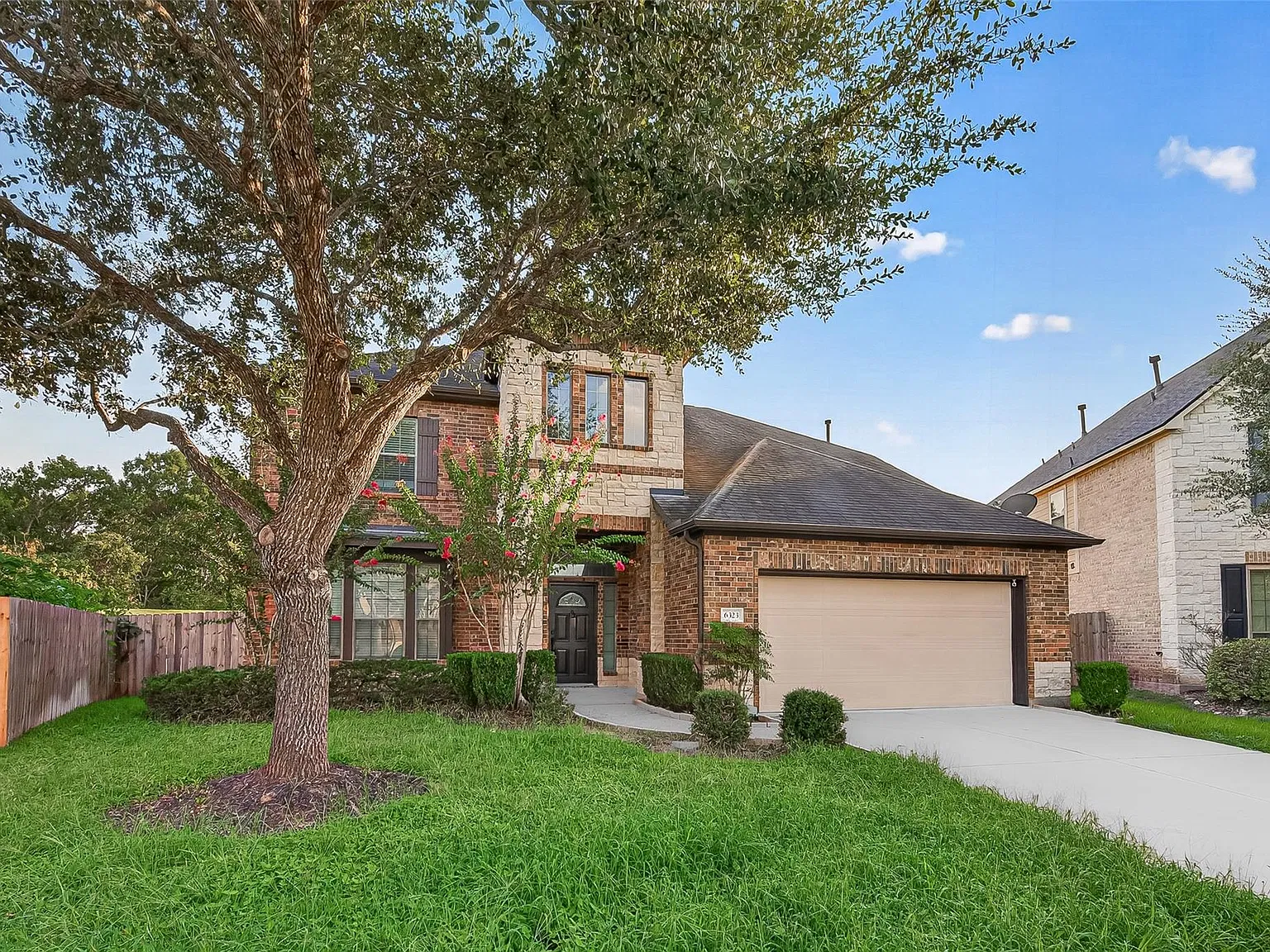 4 bed, 3.5 bath, 3159 sqft, $3,000 — Photo 4